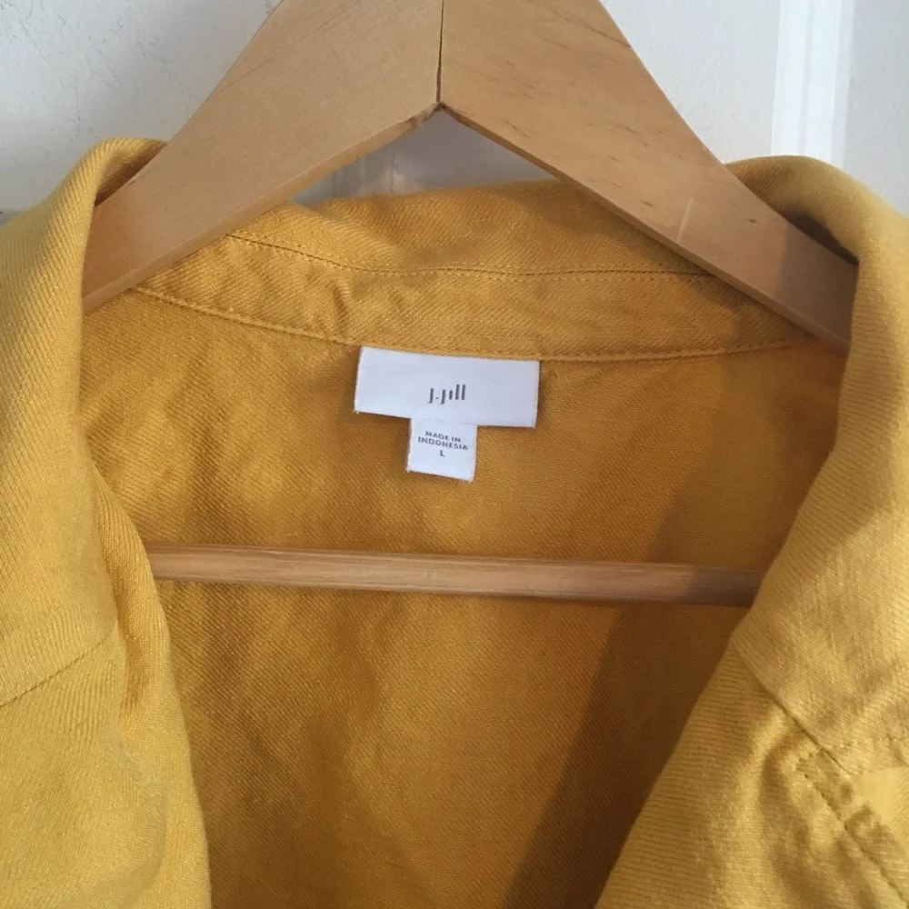 J Jill Soft Yellow Jacket with Pockets.  Size L. - Picture 2 of 4